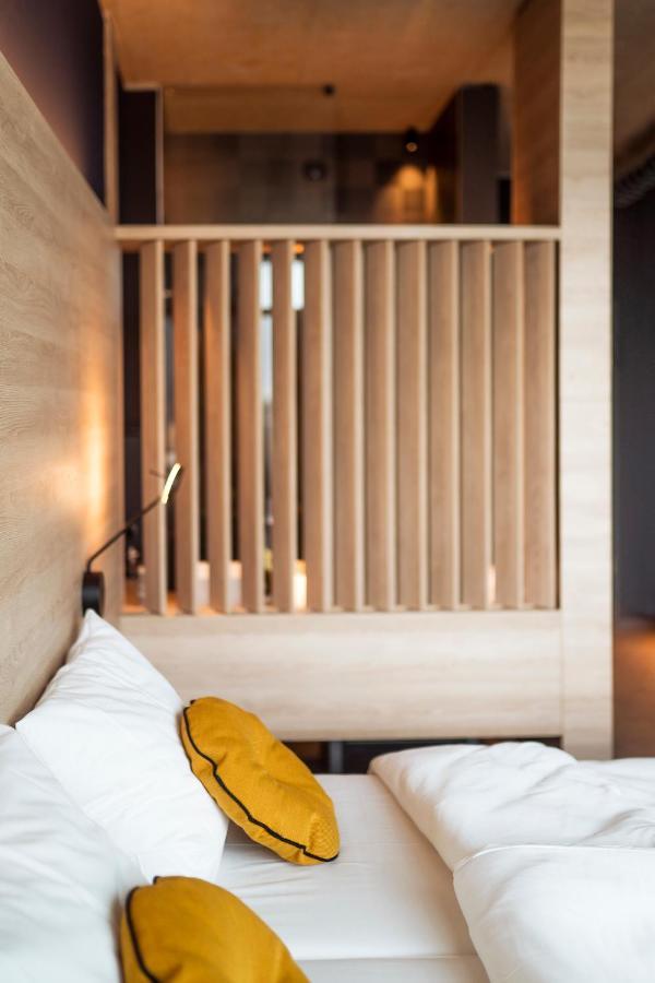 Theclouth Hotel Koln Bagian luar foto