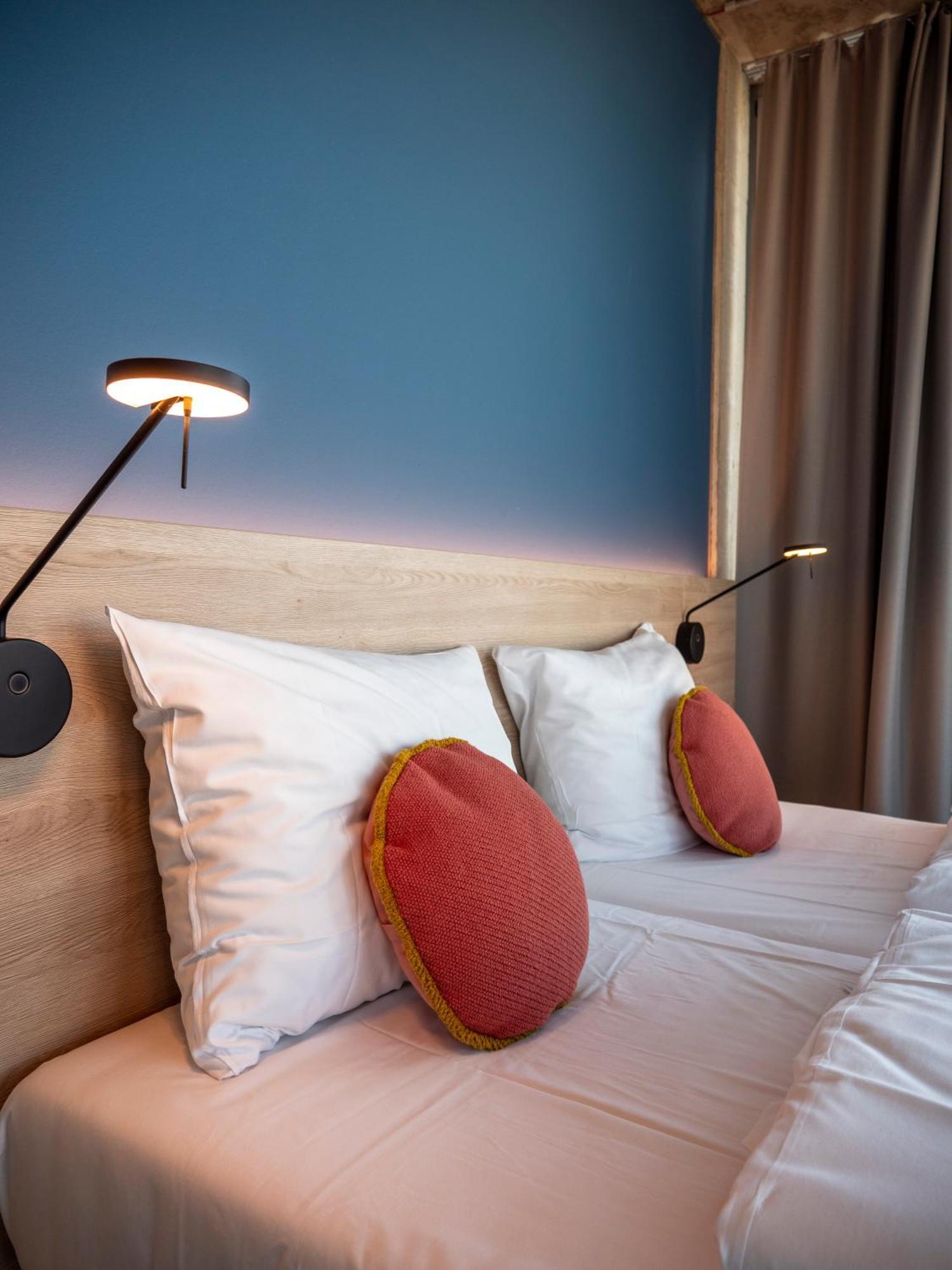 Theclouth Hotel Koln Bagian luar foto