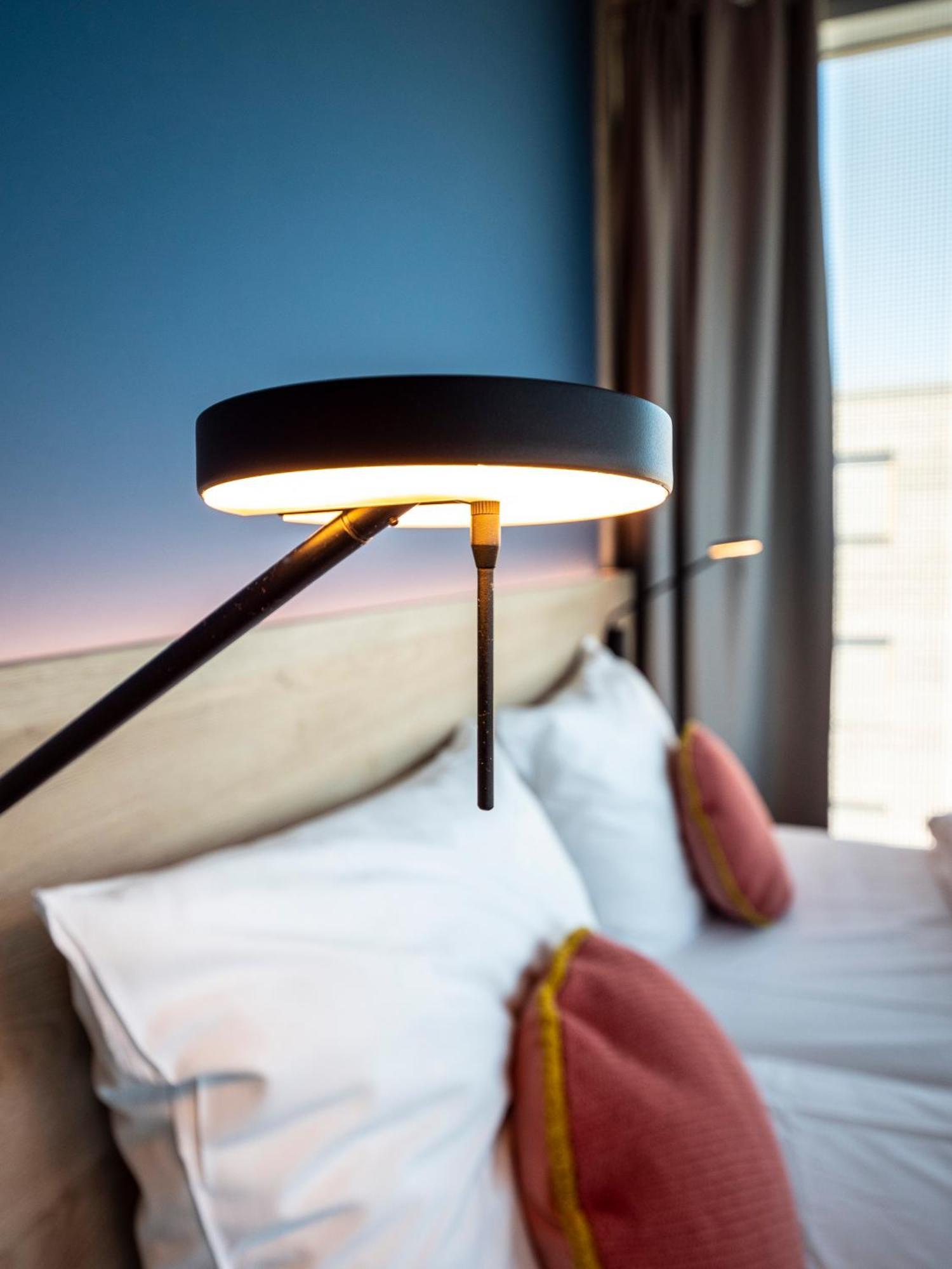 Theclouth Hotel Koln Bagian luar foto